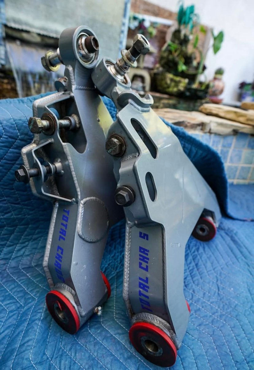 Total Chaos Race Series Chromoly Boxed Lower Control Arms (Stock Length) – 2007+ Toyota Tundra