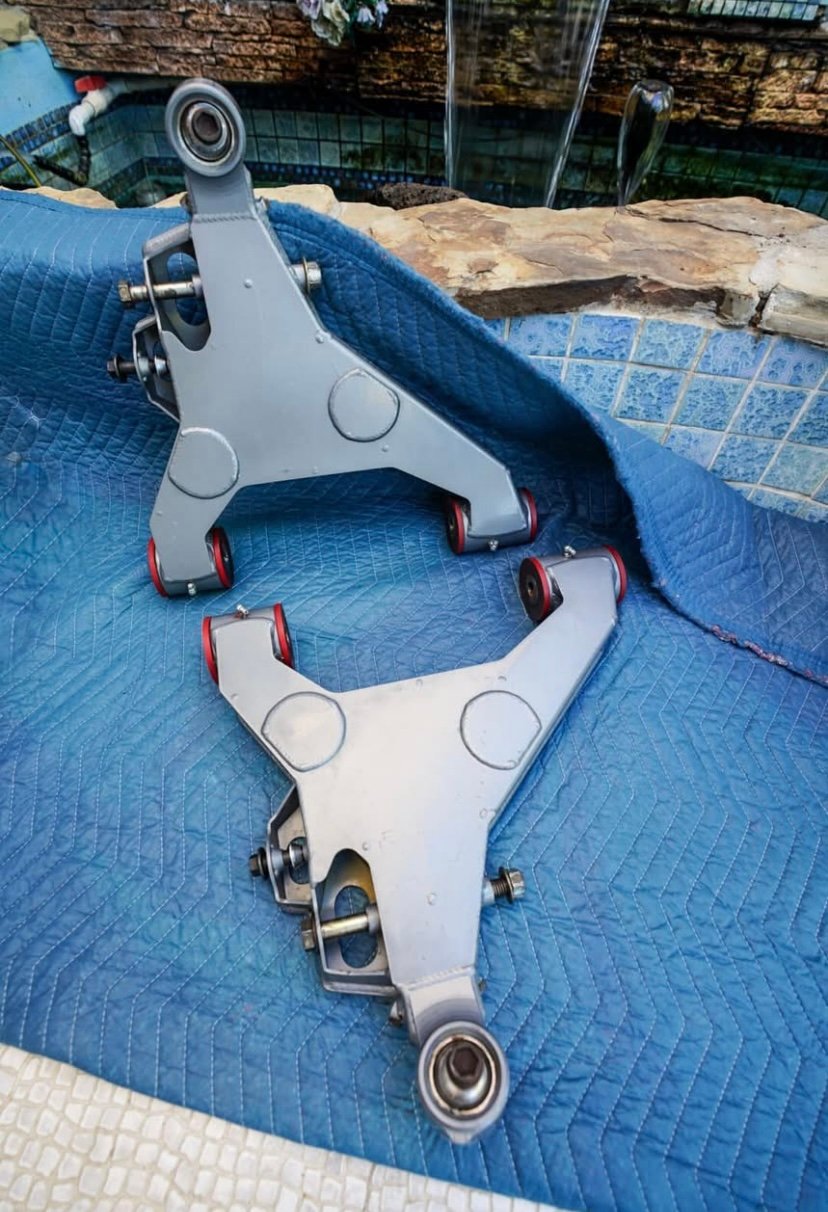 Total Chaos Race Series Chromoly Boxed Lower Control Arms (Stock Length) – 2007+ Toyota Tundra - Image 3