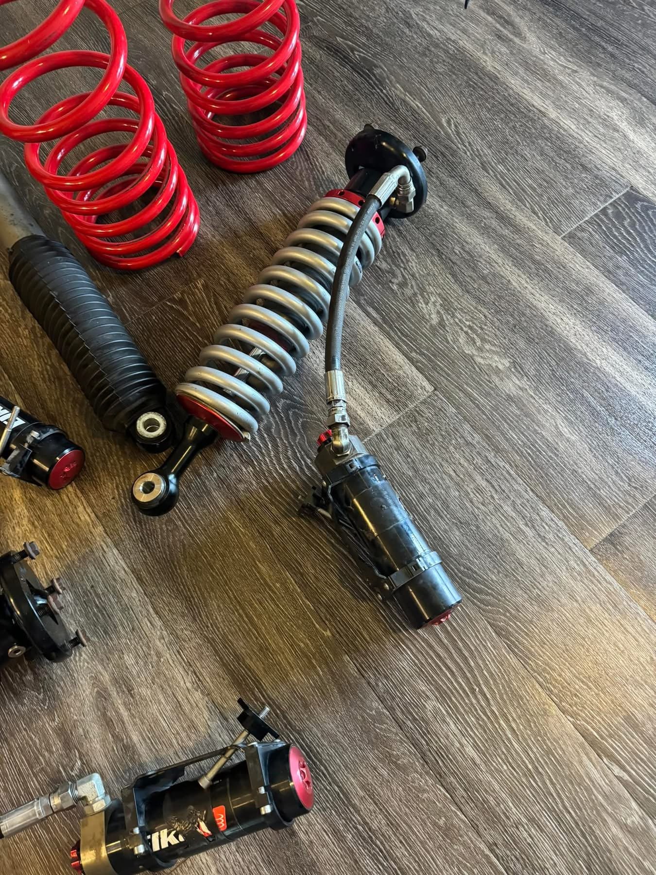 3” Elka Suspension System w/ Dobinsons Rear Springs – 2022+ Toyota Tundra (3rd Gen) - Image 3