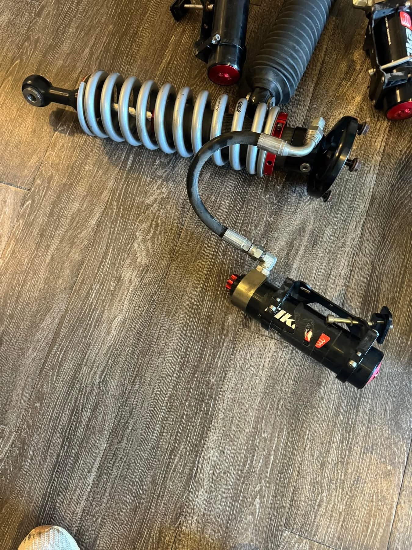 3” Elka Suspension System w/ Dobinsons Rear Springs – 2022+ Toyota Tundra (3rd Gen) - Image 6