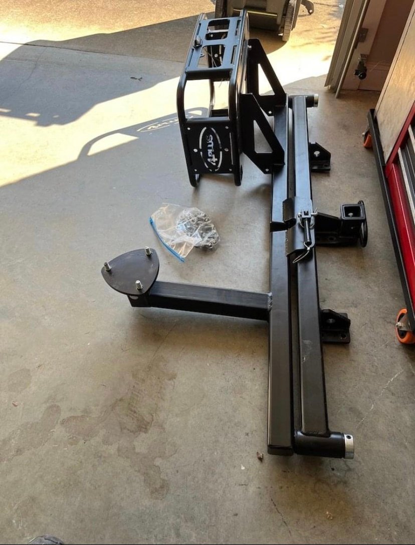 4Plus Heavy Duty Rear Bumper w/ Carrier – 1958–1984 Toyota Land Cruiser 4x Series - Image 2