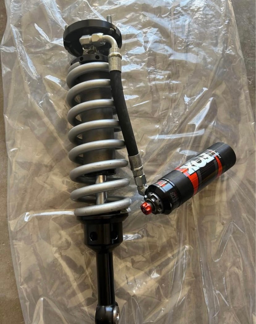 2.5 Performance Elite Series Suspension w/ Remote Reservoirs – 2nd & 3rd Gen Toyota Tacoma - Image 5