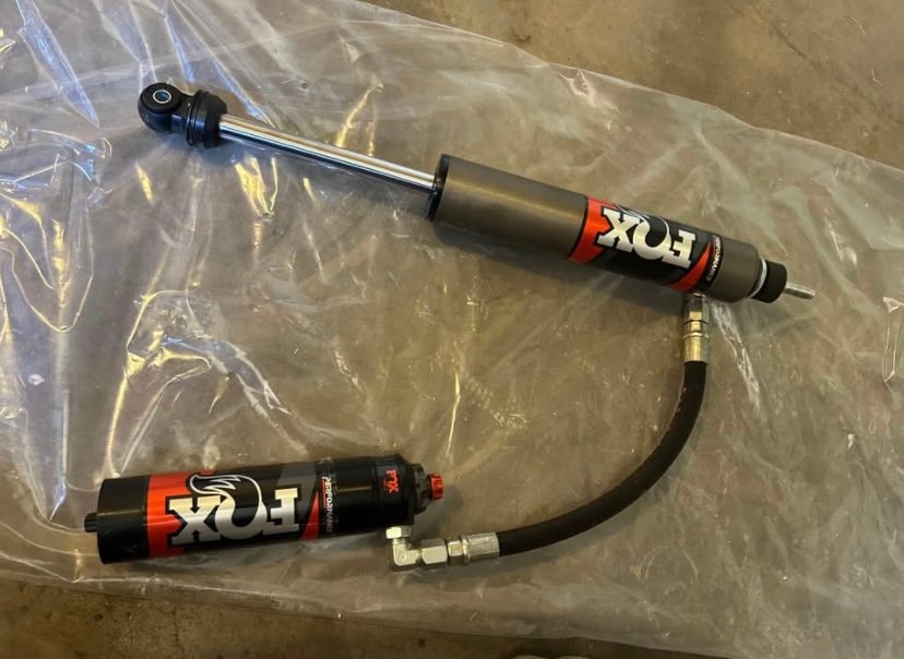 2.5 Performance Elite Series Suspension w/ Remote Reservoirs – 2nd & 3rd Gen Toyota Tacoma - Image 3