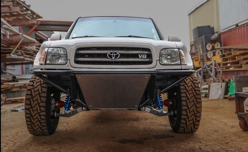 Wicked Creations 3.5” 4WD Long Travel Kit – 2000–2003 Toyota Tundra & Sequoia (Brand New)